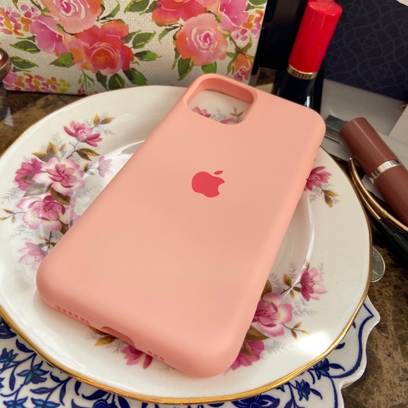 iPhone 11 Pro apple case silicone new - Picture 3 of 7